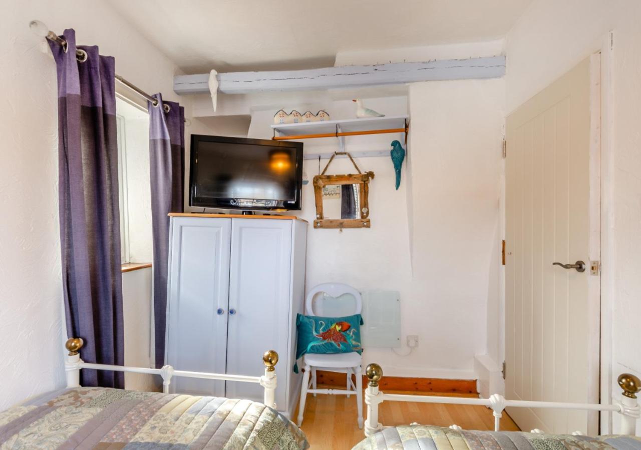 Вилла No 1 Pier Lane Уитби Экстерьер фото
